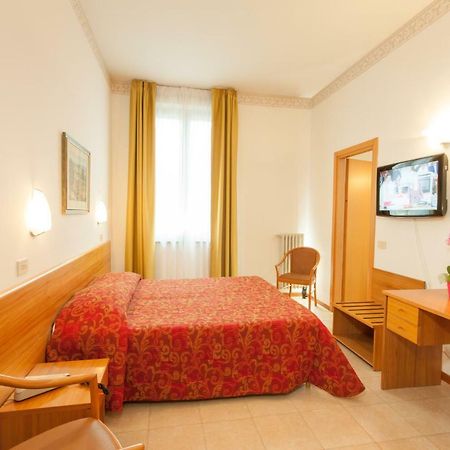 Albergo Vittoria Salsomaggiore Terme Exteriér fotografie